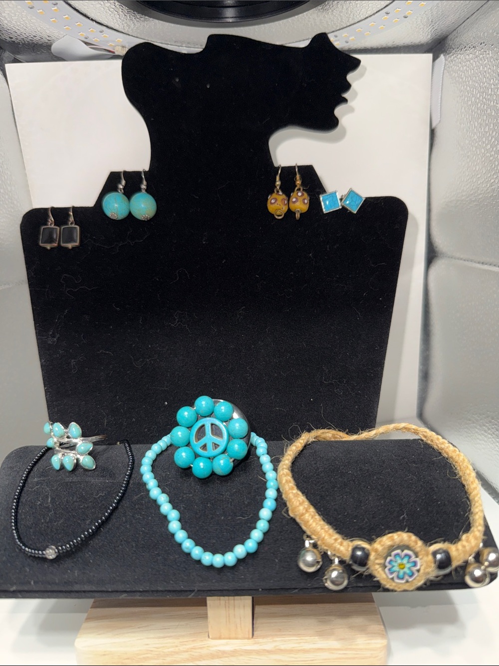 Faux Turquoise Bead Peace Sign Bracelet - Women Jewelry
